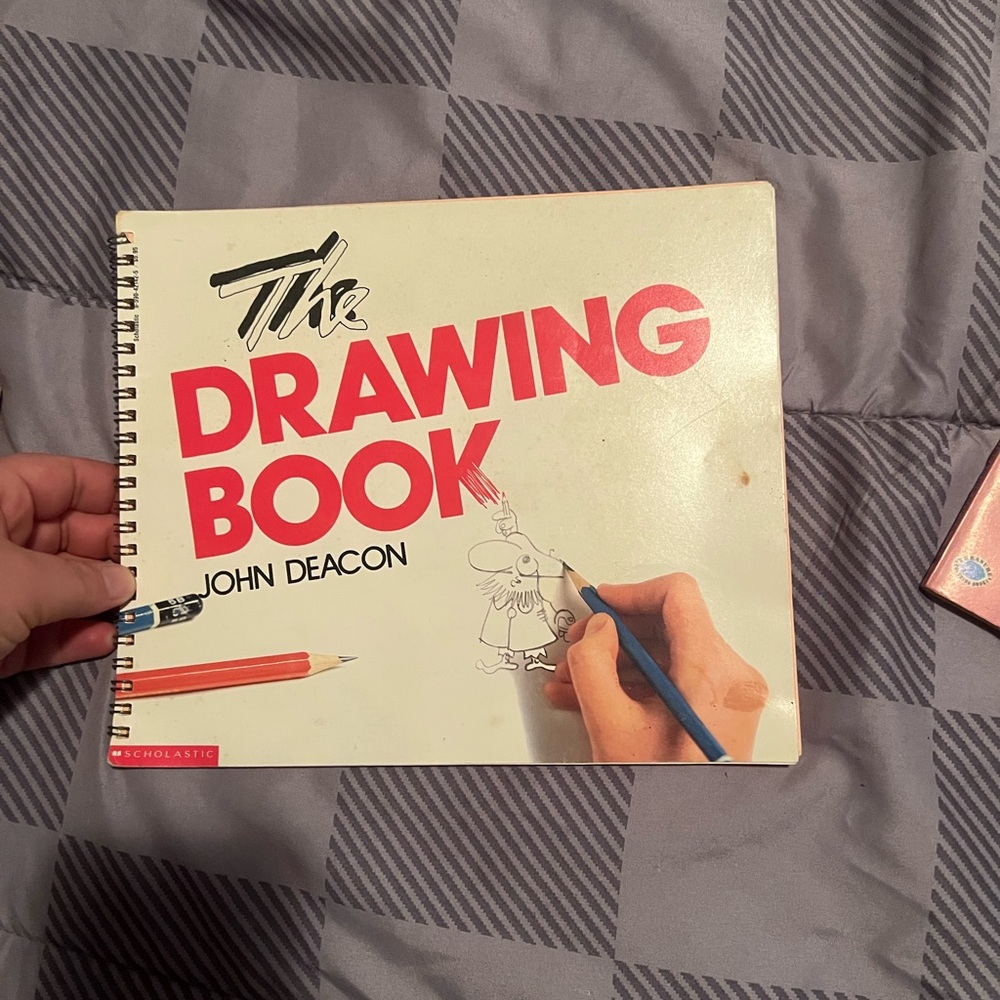1984 vintage Scholastic The Drawing Book - Red and Cream Cover